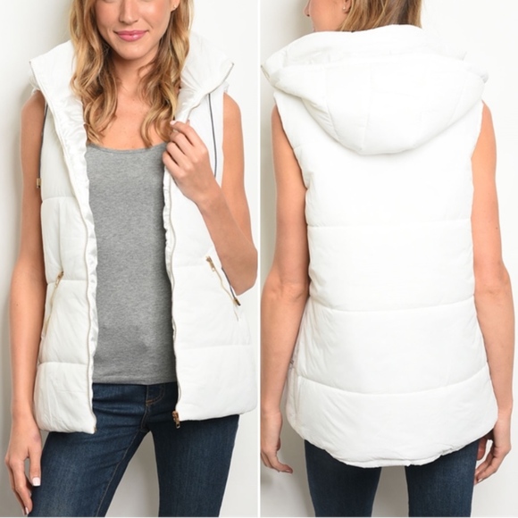 Trend Setter Diva Boutique item Jackets & Blazers - Last 1! WHITE HOODED PUFFER VEST